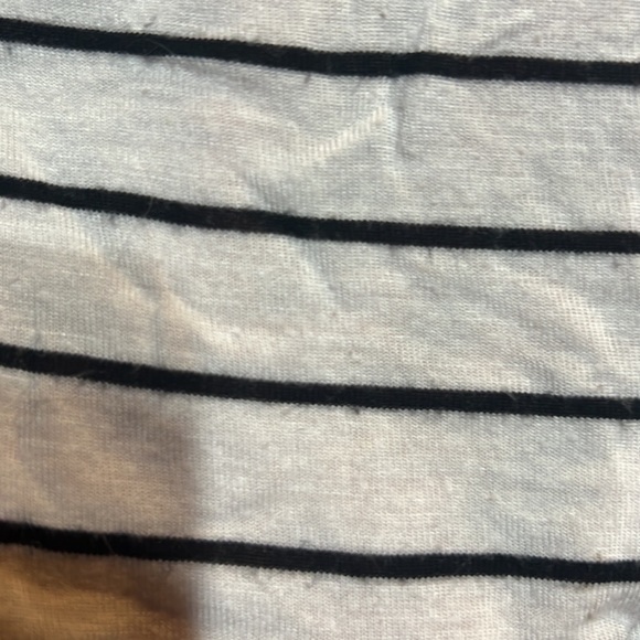 Black and white t-shirt - Picture 4 of 4